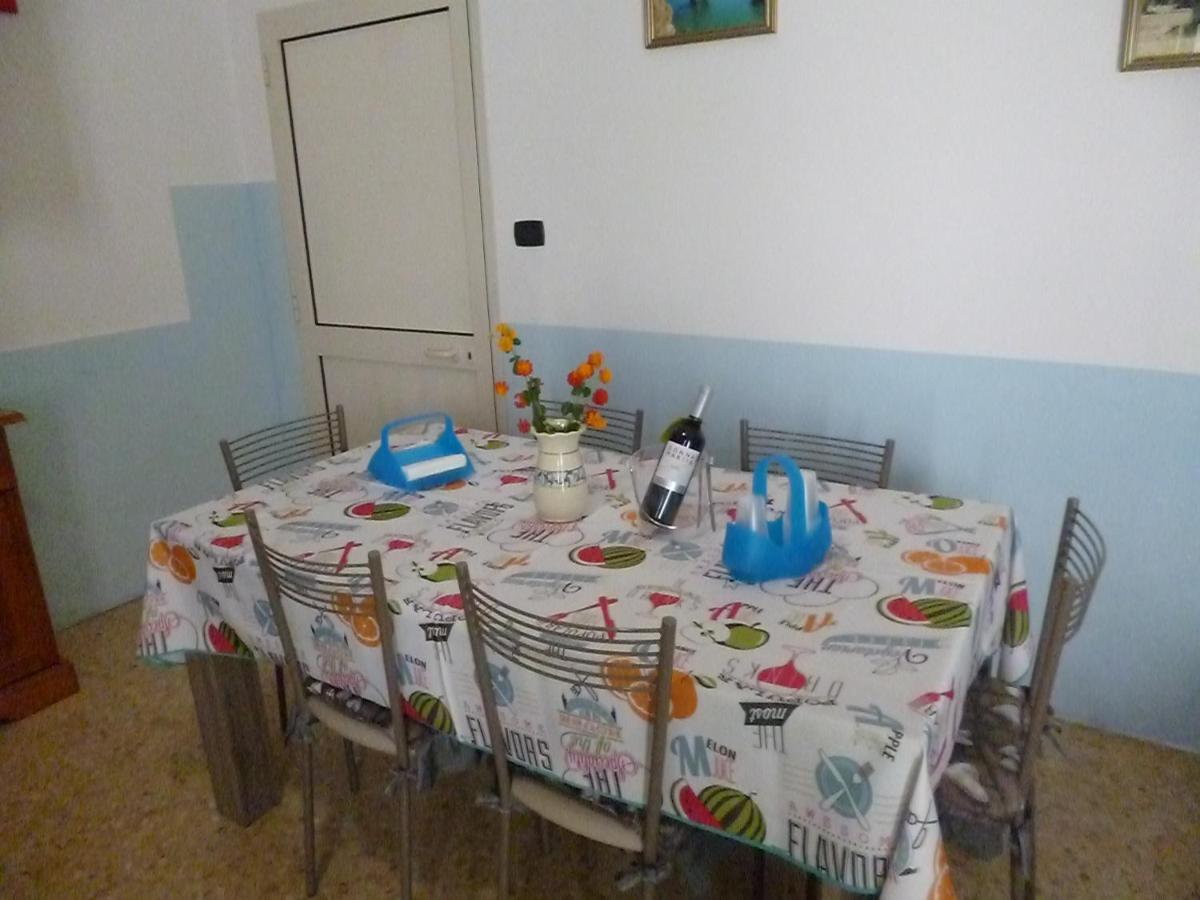Casa A 30 M Dal Mare Villa Sant Isidoro  Exteriör bild