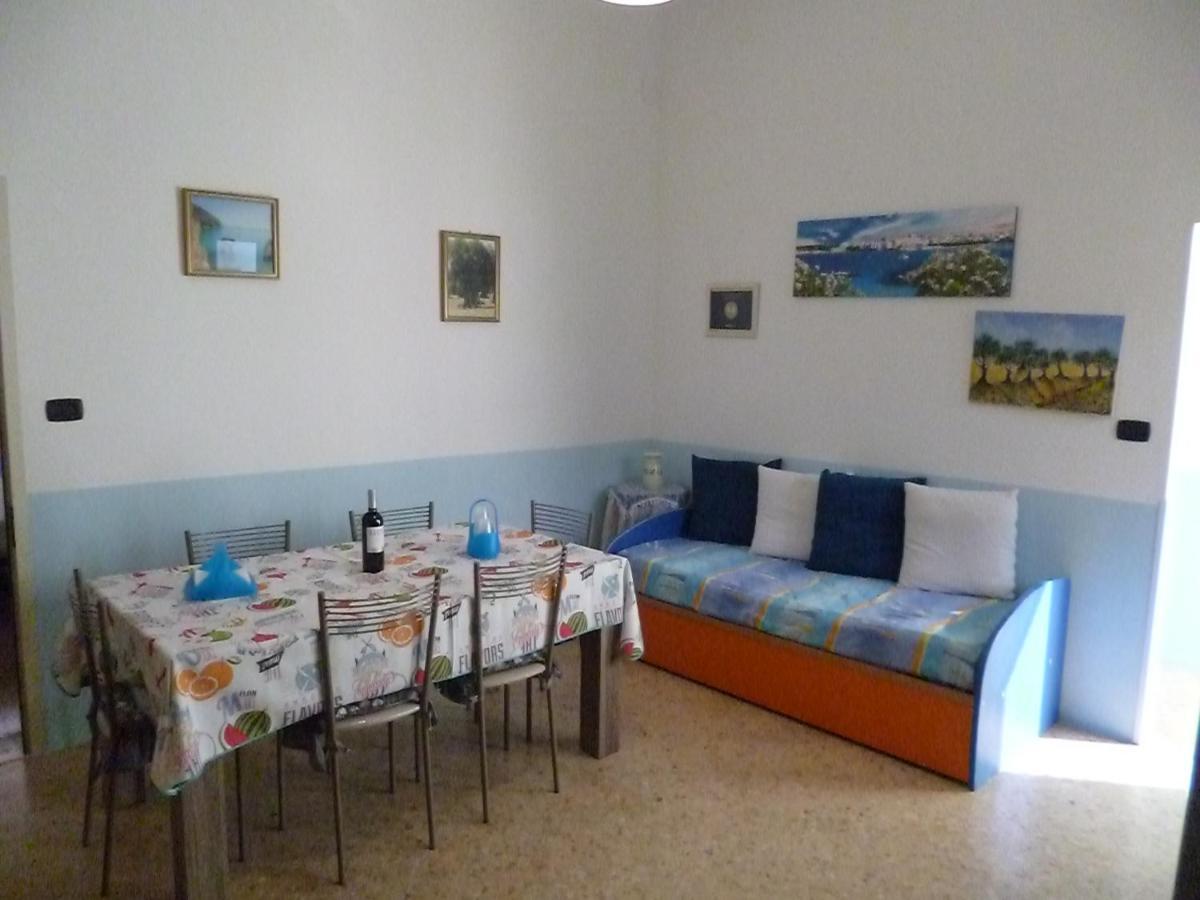 Casa A 30 M Dal Mare Villa Sant Isidoro  Exteriör bild